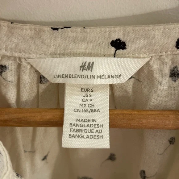 H&M blouse - Picture 2 of 3